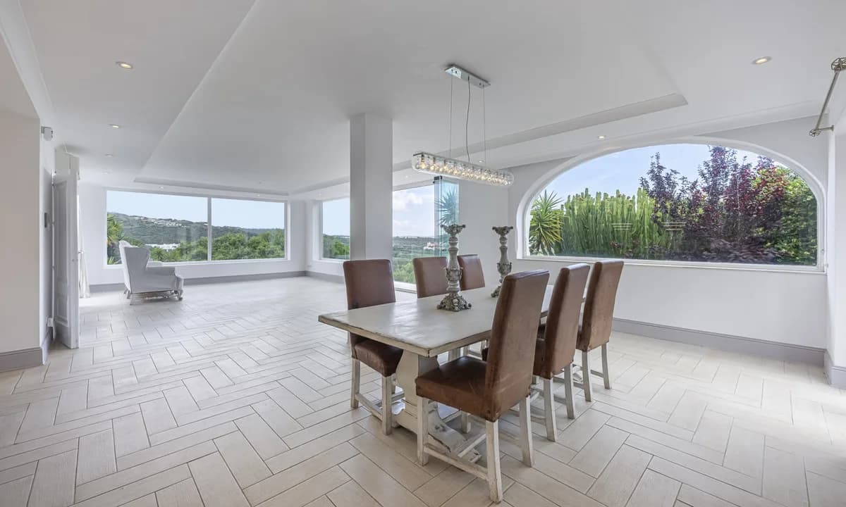 6 Bedroom Detached Villa for Sale in Sotogrande Alto, Cádiz - Image 7