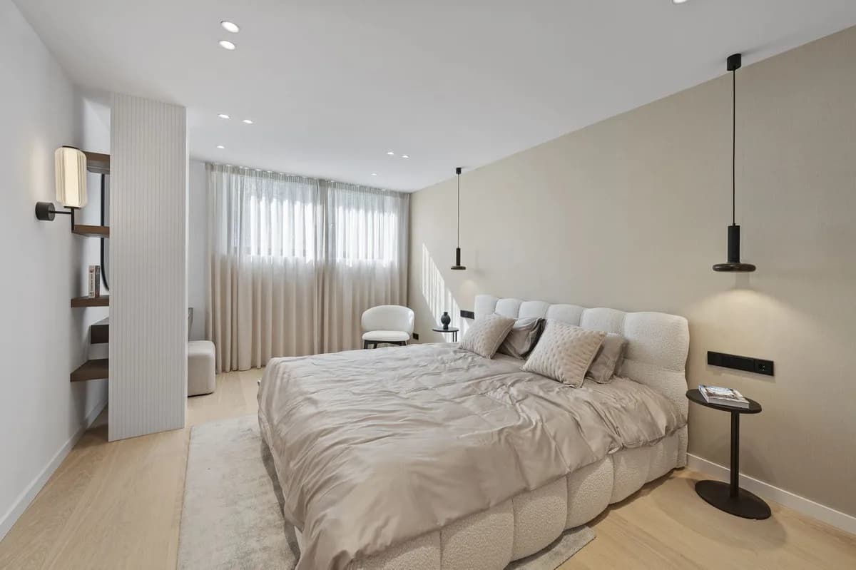 5 Bedroom Detached Villa for Sale in Benalmadena, Málaga - Image 9