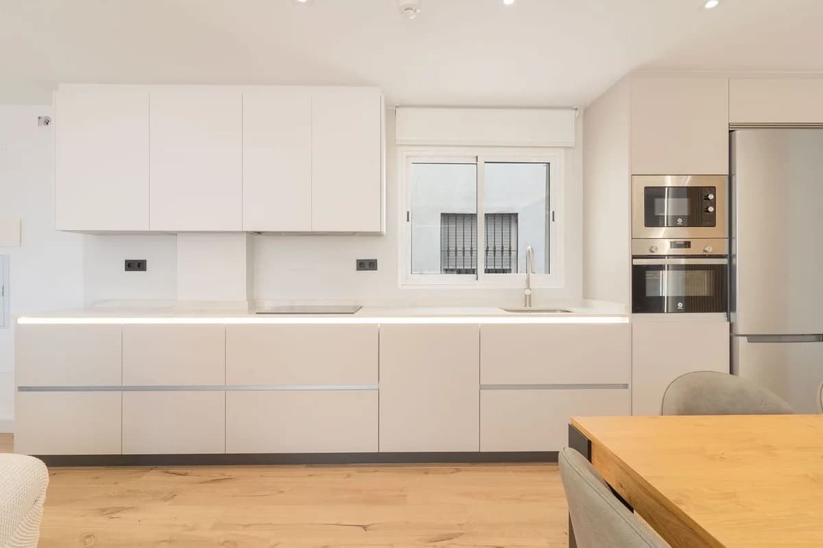 3 Bedroom Penthouse for Sale in Fuengirola, Málaga - Image 7