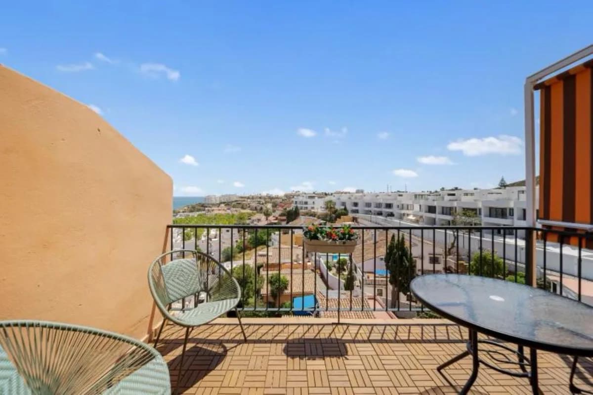 2 Bedroom Penthouse for Sale in Mijas Costa, Málaga - Image 9