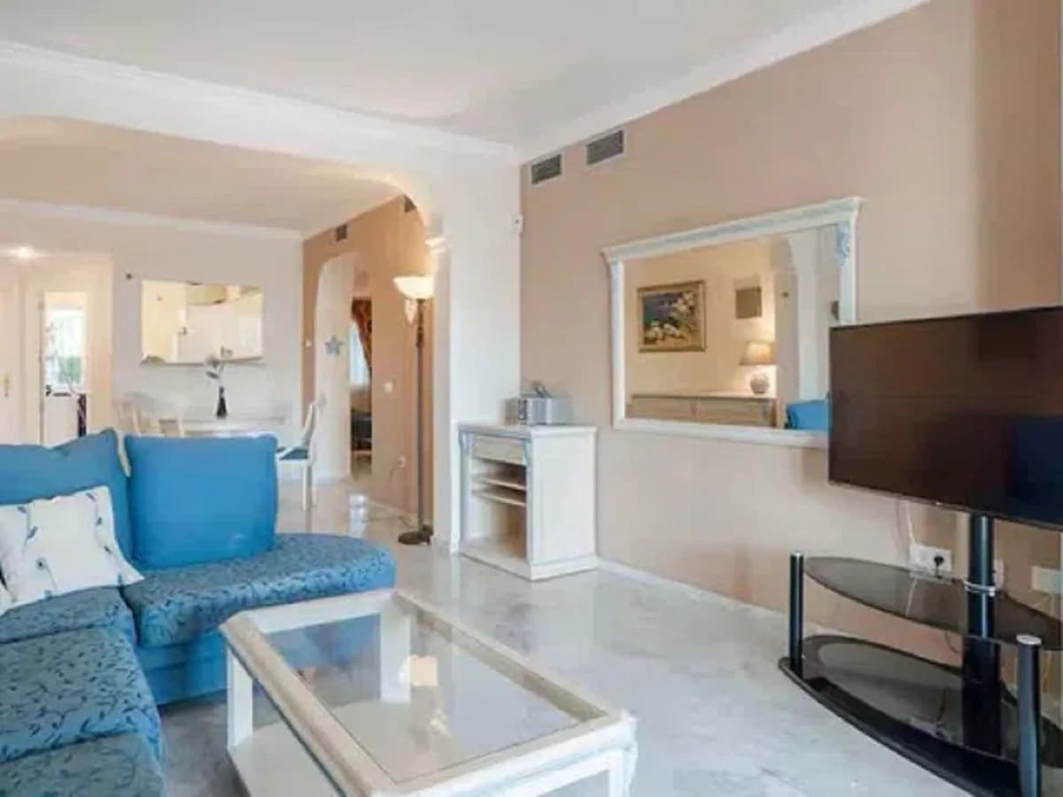2 Bedroom Ground Floor Apartment for Sale in Mijas Golf, Málaga - Image 6