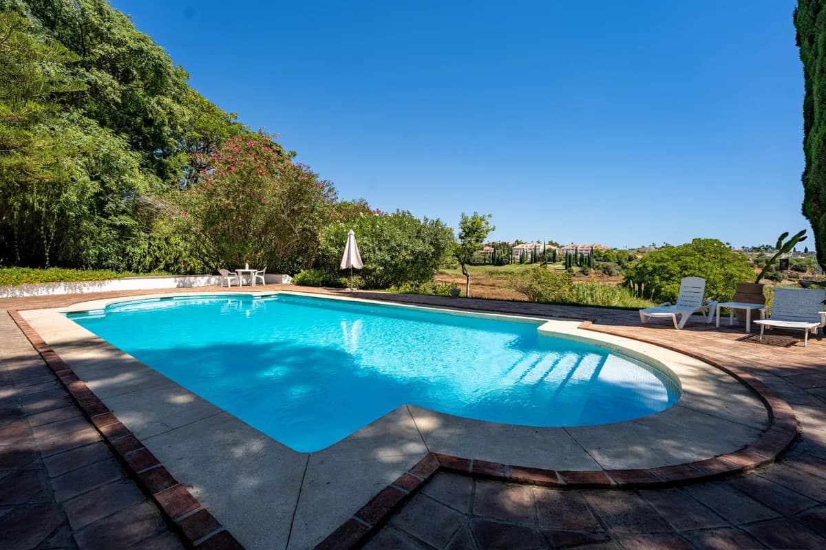 8 Bedroom Finca - Cortijo for Sale in Cancelada, Málaga - Image 7