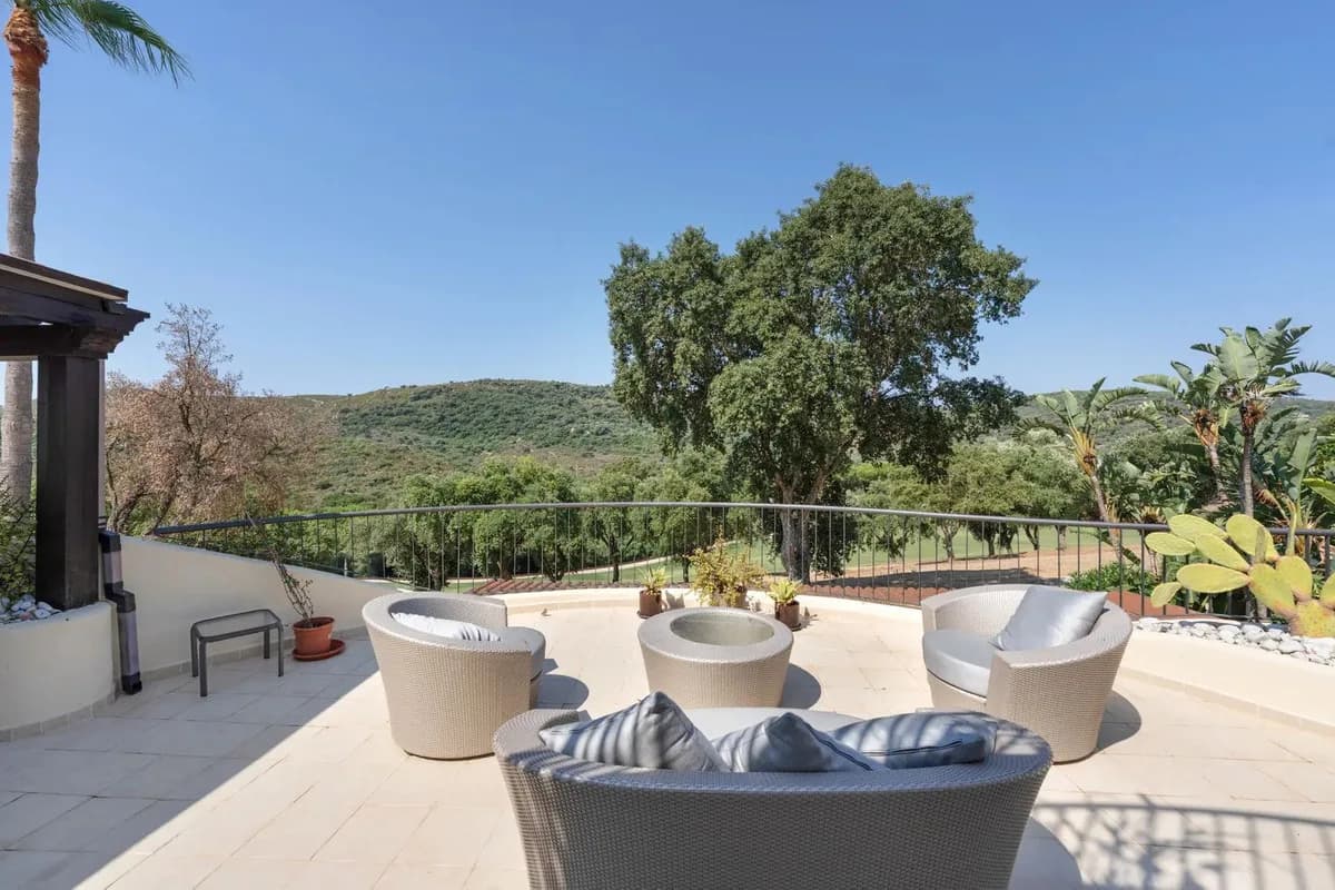 3 Bedroom Ground Floor Apartment for Sale in San Roque, Cádiz
