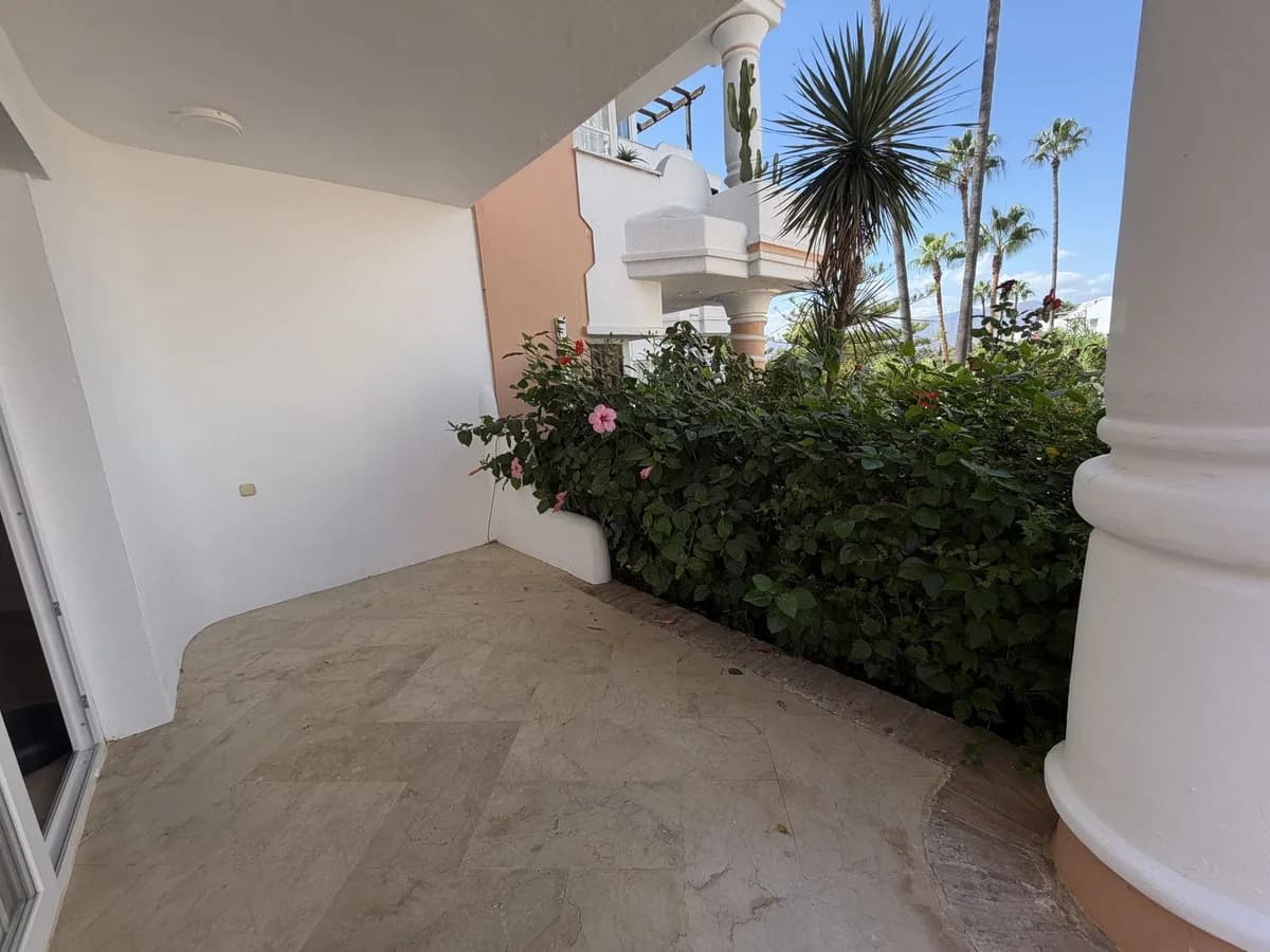 3 Bedroom Ground Floor Apartment for Sale in Mijas Golf, Málaga - Image 5