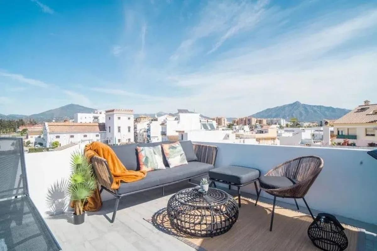 3 Bedroom Townhouse for Sale in San Pedro de Alcántara, Málaga - Image 3