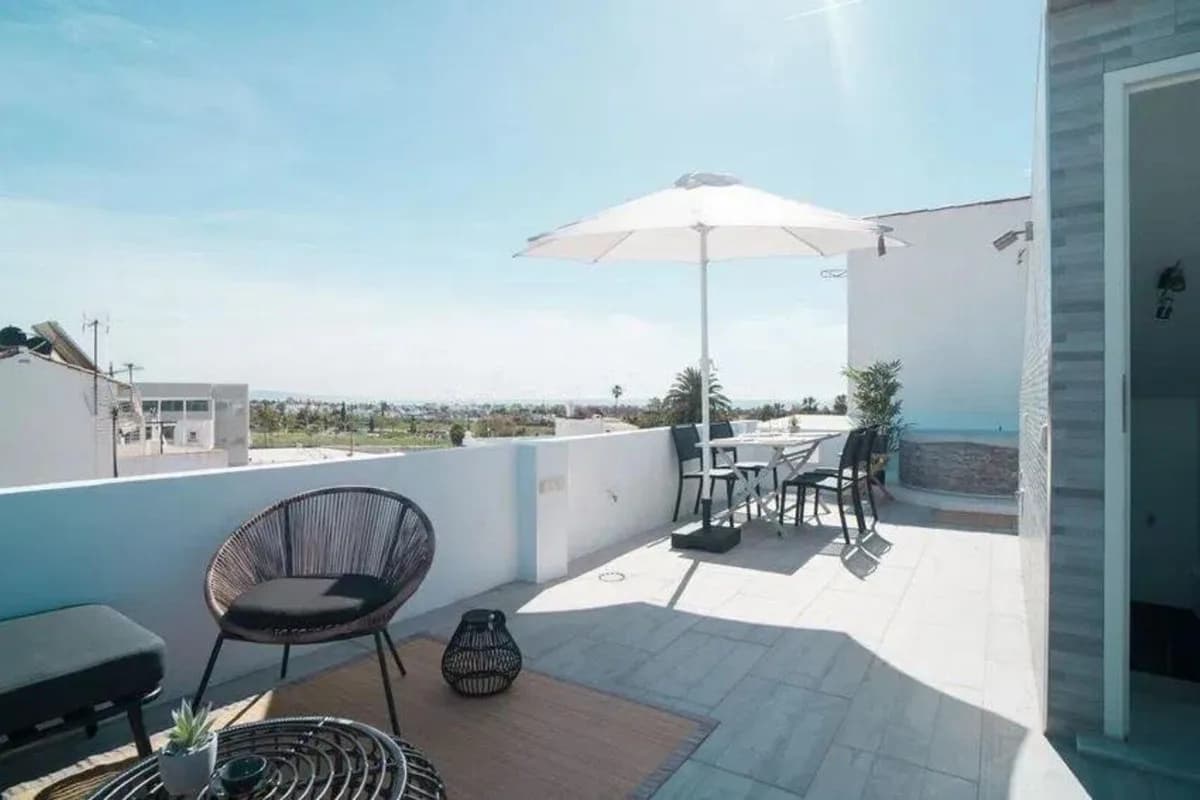 3 Bedroom Townhouse for Sale in San Pedro de Alcántara, Málaga - Image 4