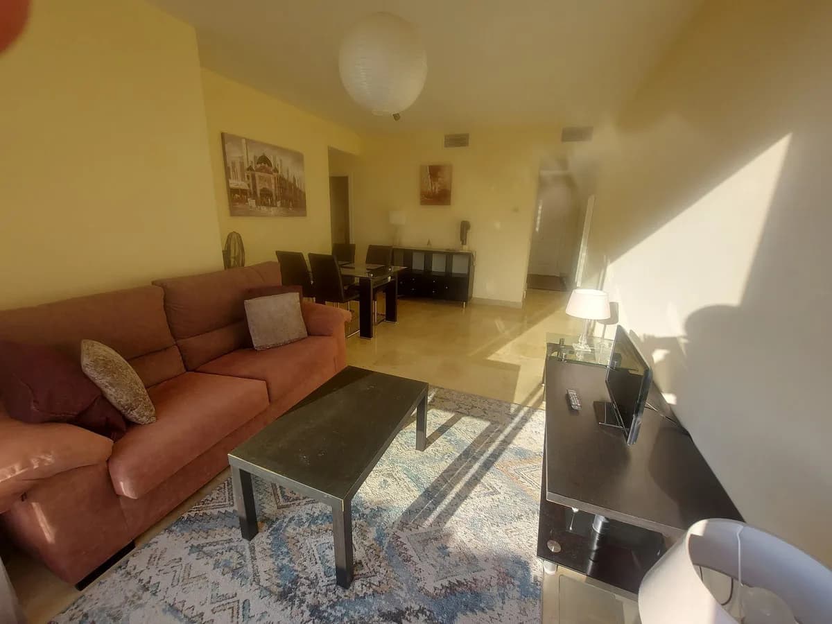 2 Bedroom Penthouse for Sale in La Duquesa, Málaga - Image 2