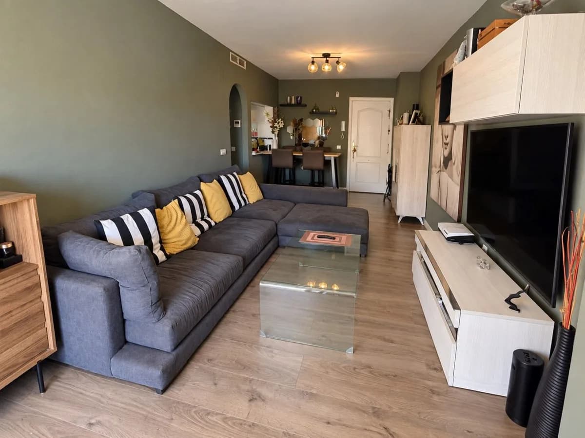 2 Bedroom Penthouse Duplex for Sale in Benalmadena, Málaga - Image 7