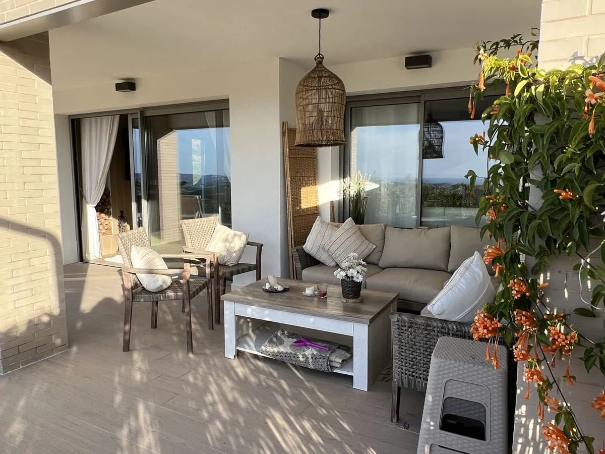 3 Bedroom Semi-Detached House for Sale in Mijas Costa, Málaga - Image 3