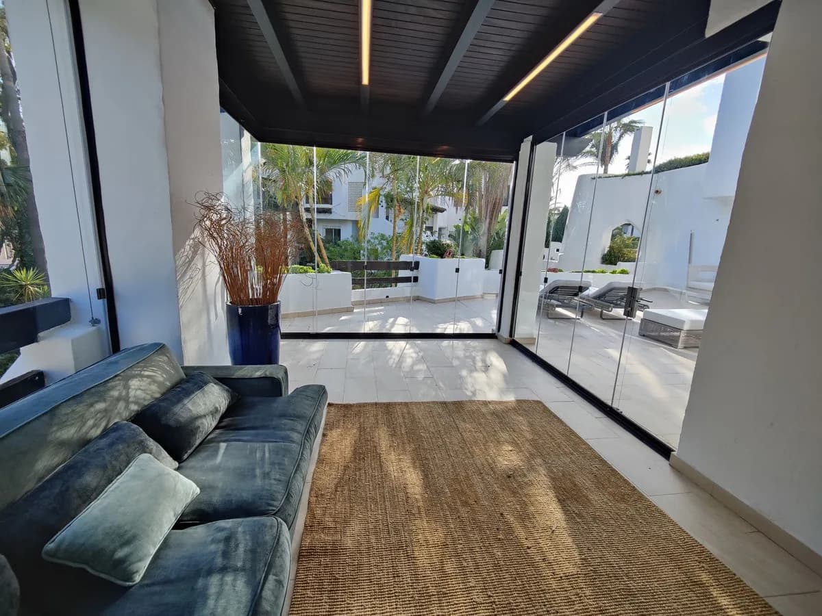 4 Bedroom Penthouse Duplex for Sale in Puerto Banús, Málaga - Image 8