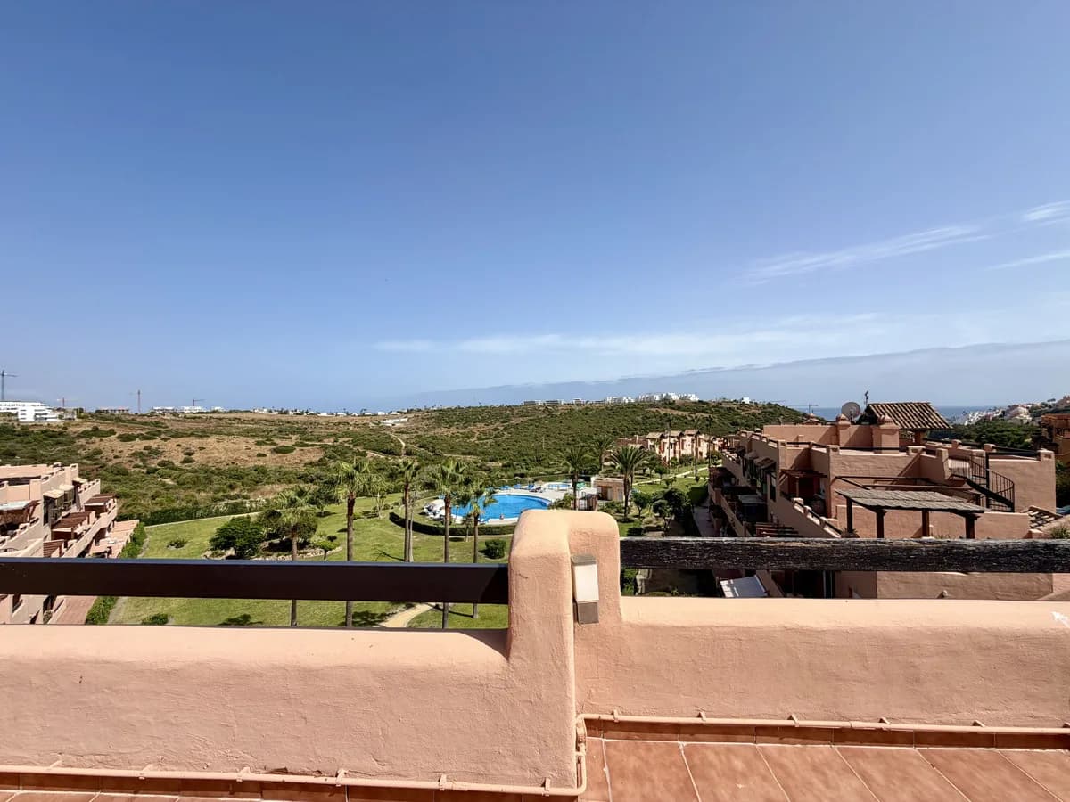 3 Bedroom Penthouse Duplex for Sale in Casares, Málaga