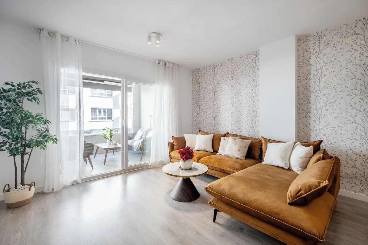 3 Bedroom Middle Floor Apartment for Sale in La Campana, Málaga