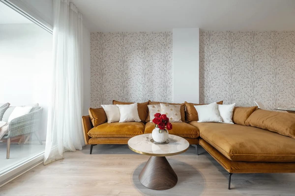 3 Bedroom Middle Floor Apartment for Sale in La Campana, Málaga - Image 3