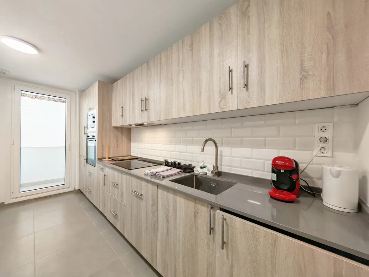3 Bedroom Ground Floor Apartment for Sale in Estepona, Málaga - Image 8
