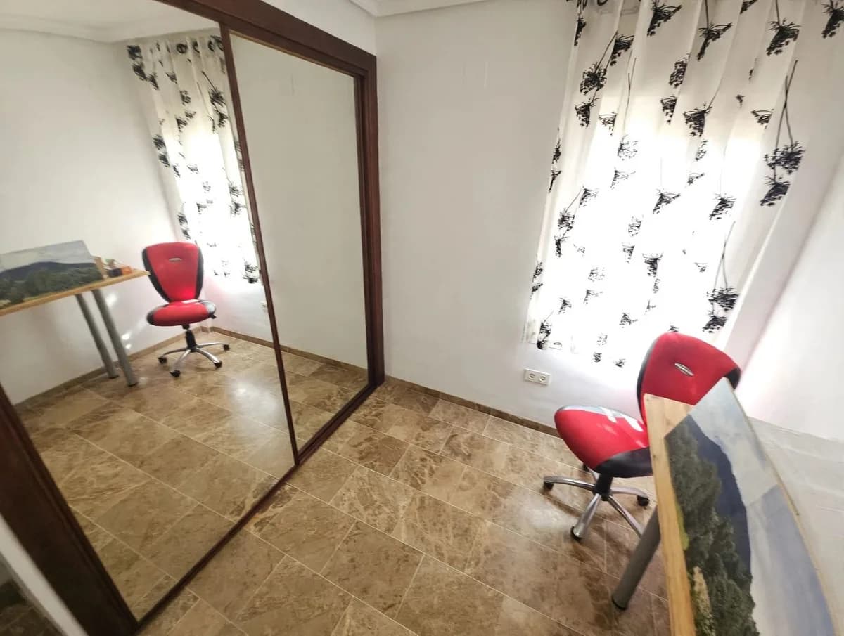 3 Bedroom Ground Floor Apartment for Sale in Riviera del Sol, Málaga - Image 6