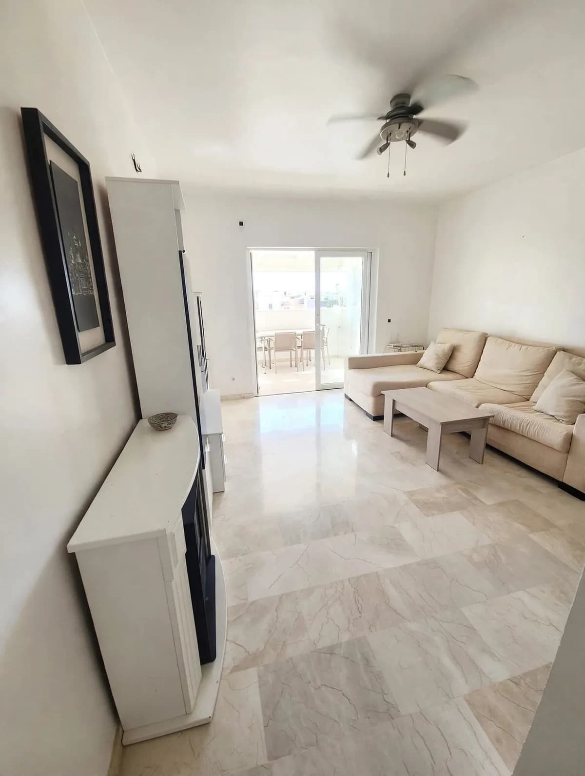 1 Bedroom Ground Floor Apartment for Sale in Riviera del Sol, Málaga - Image 5