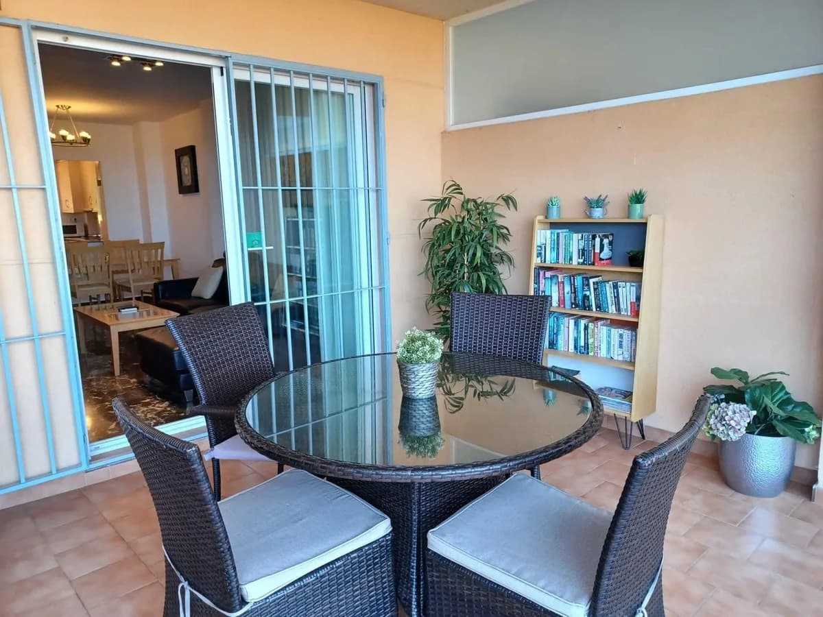 2 Bedroom Ground Floor Apartment for Sale in Fuengirola, Málaga - Image 8