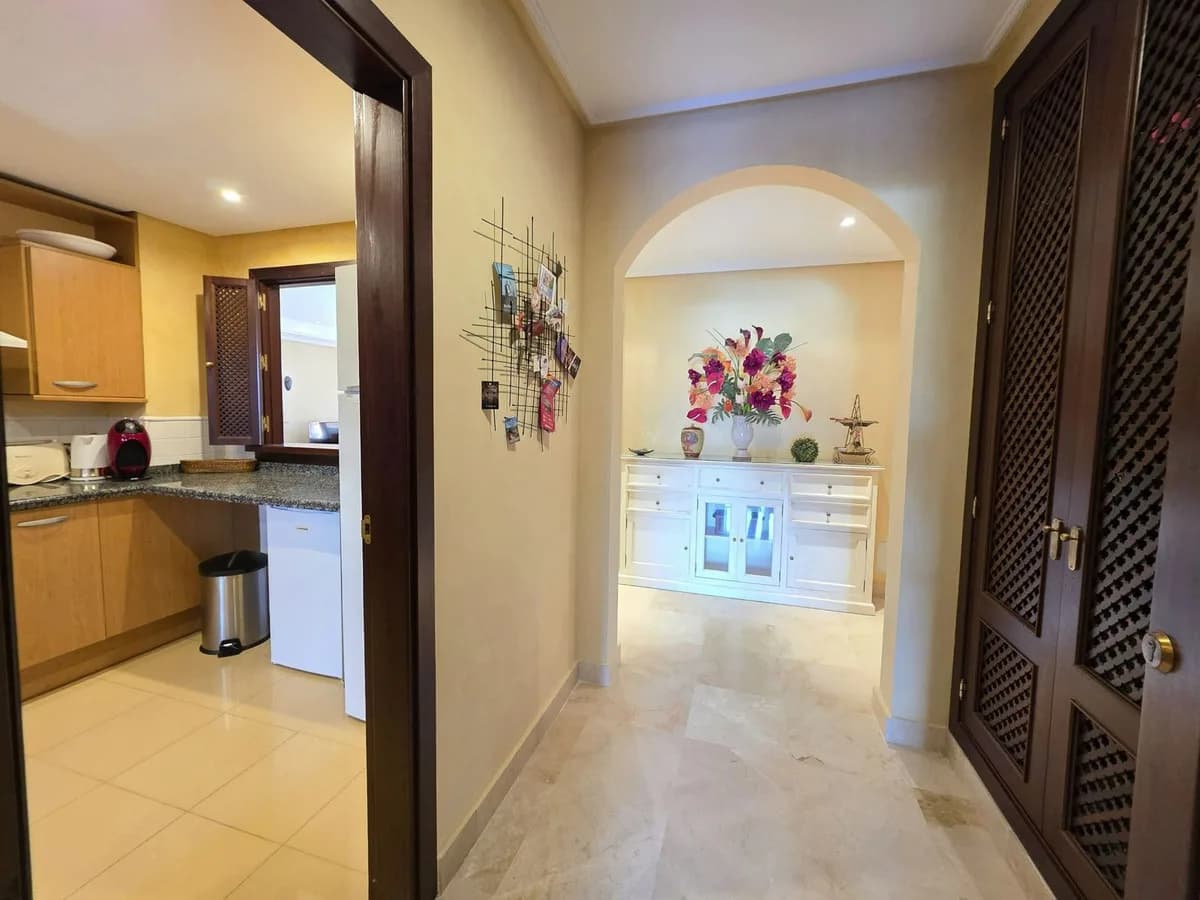 2 Bedroom Ground Floor Apartment for Sale in La Mairena, Málaga - Image 7