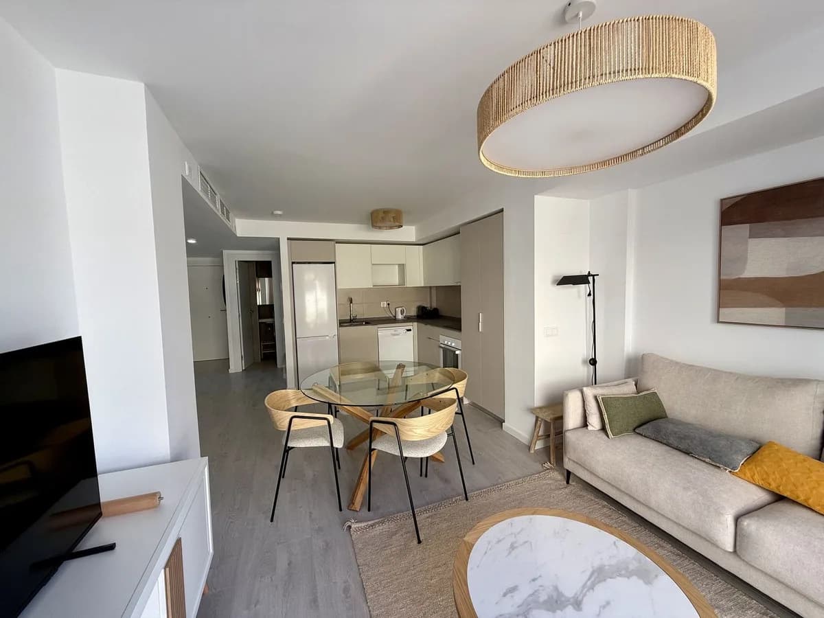 3 Bedroom Penthouse Duplex for Sale in Fuengirola, Málaga - Image 2