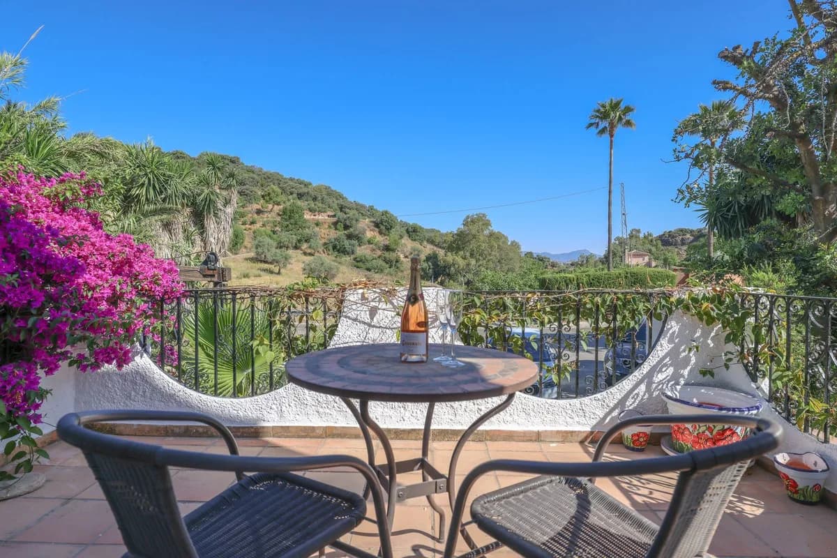 1 Bedroom Penthouse for Sale in Coín, Málaga - Image 2