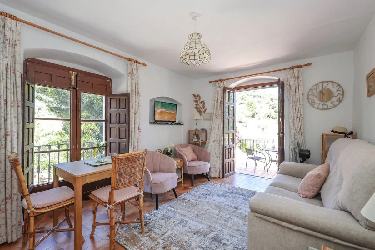 1 Bedroom Penthouse for Sale in Coín, Málaga - Image 9