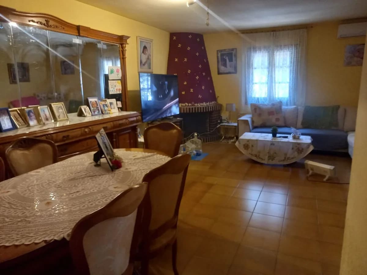 4 Bedroom Townhouse for Sale in Estepona, Málaga