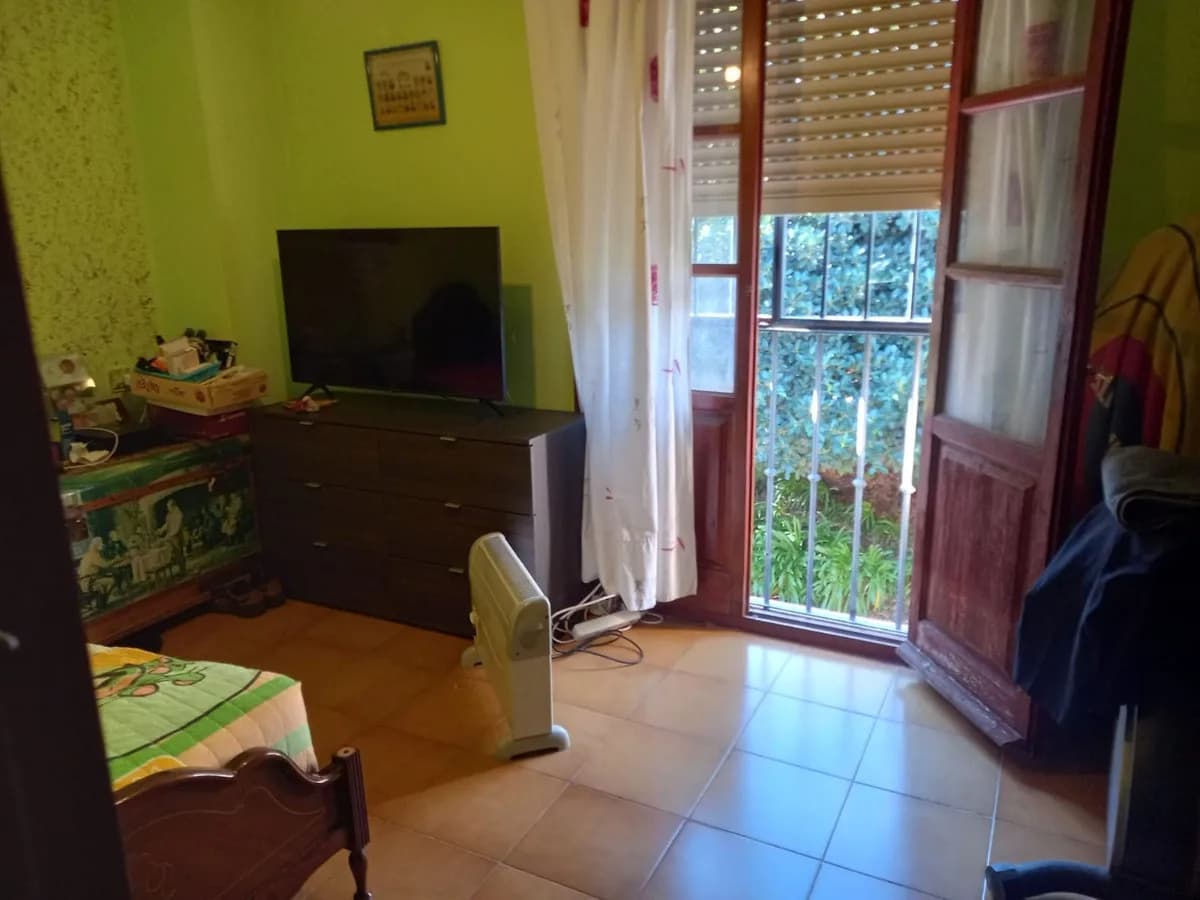 4 Bedroom Townhouse for Sale in Estepona, Málaga - Image 4