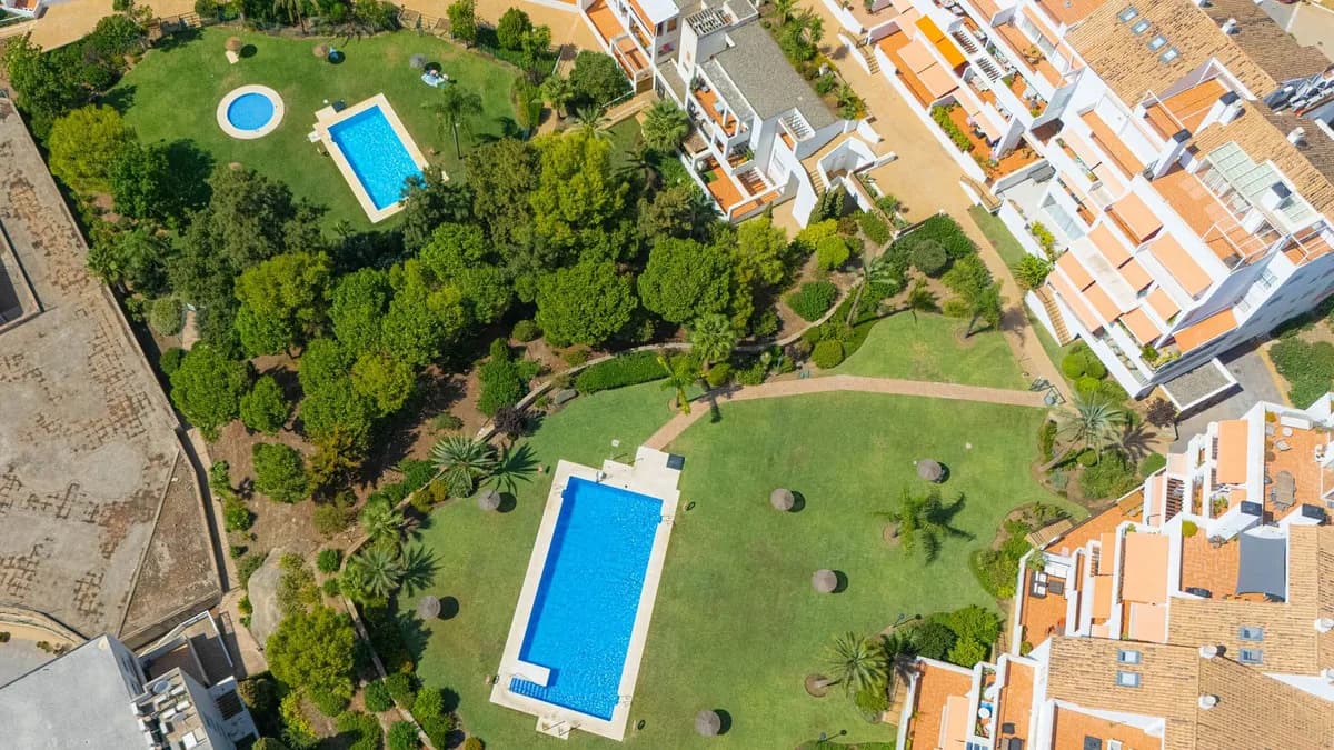 3 Bedroom Top Floor Apartment for Sale in Torrequebrada, Málaga