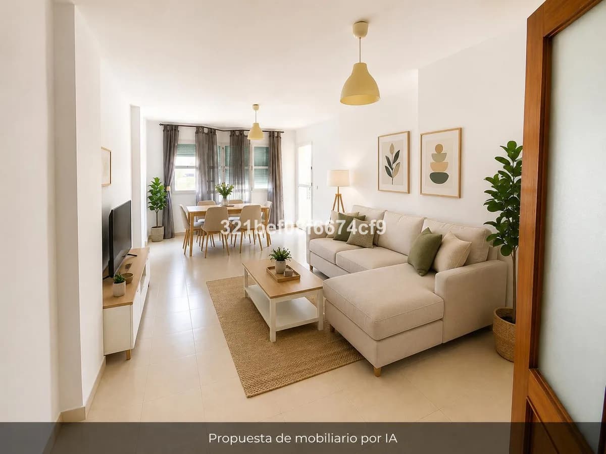 4 Bedroom Ground Floor Apartment for Sale in Teatinos, Málaga