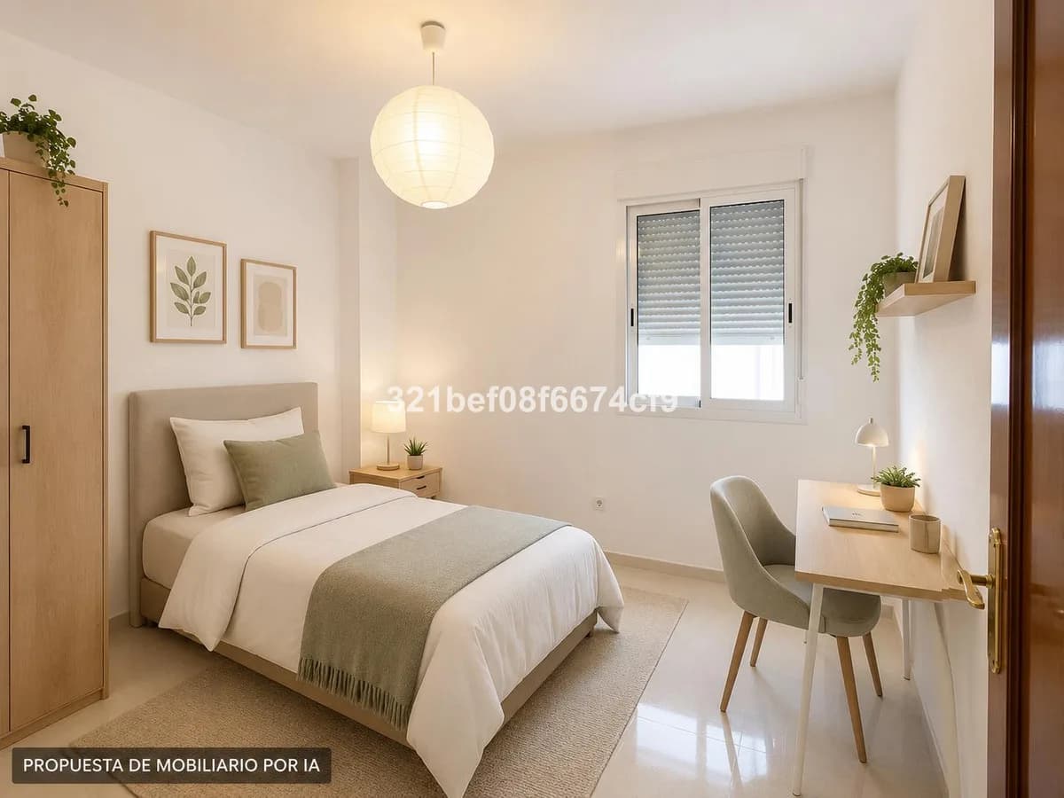 4 Bedroom Ground Floor Apartment for Sale in Teatinos, Málaga - Image 9