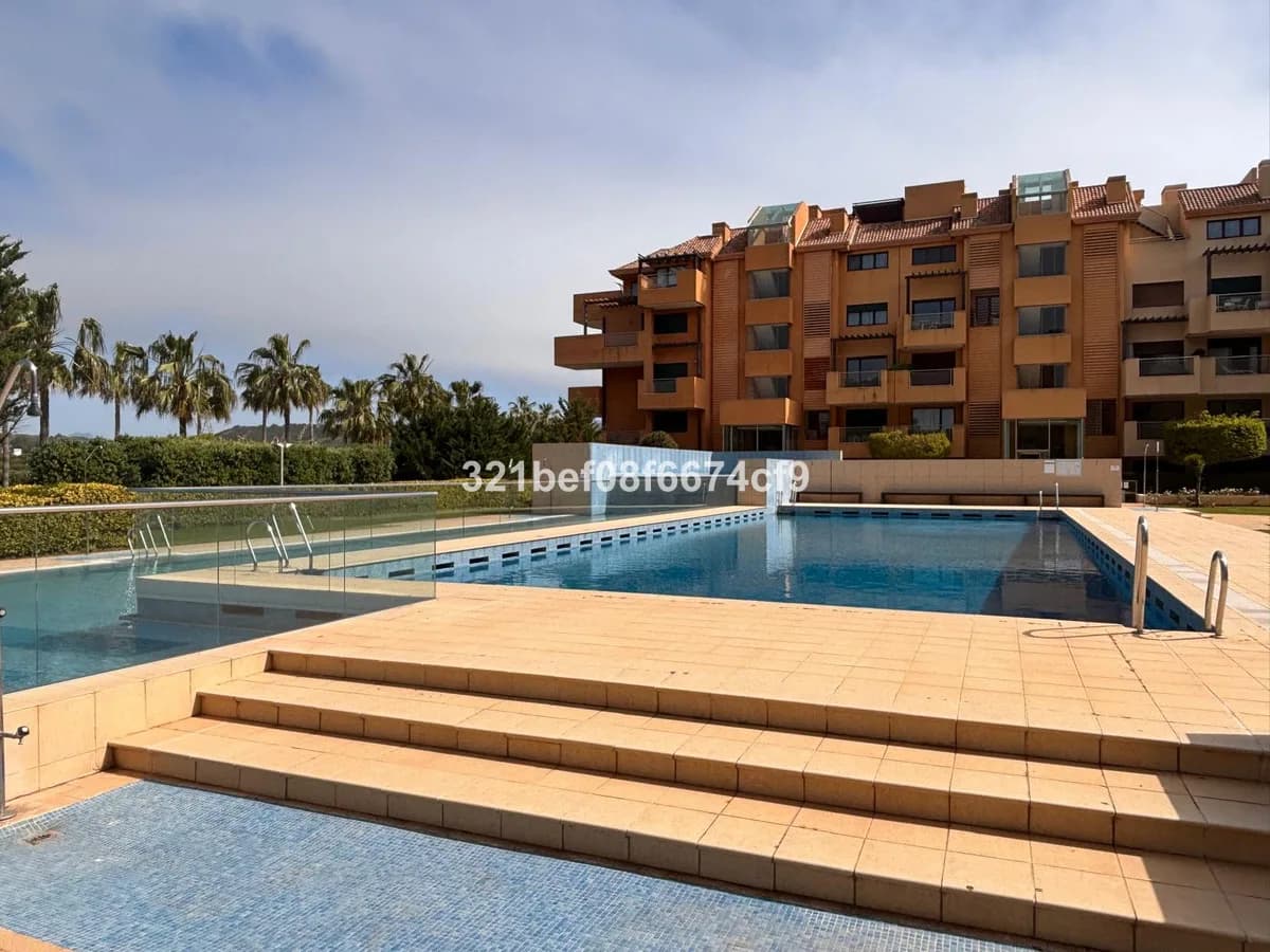 3 Bedroom Ground Floor Apartment for Sale in Sotogrande, Cádiz