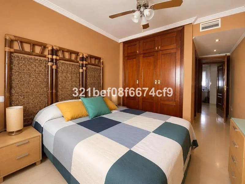 3 Bedroom Ground Floor Apartment for Sale in El Cónsul, Málaga - Image 5