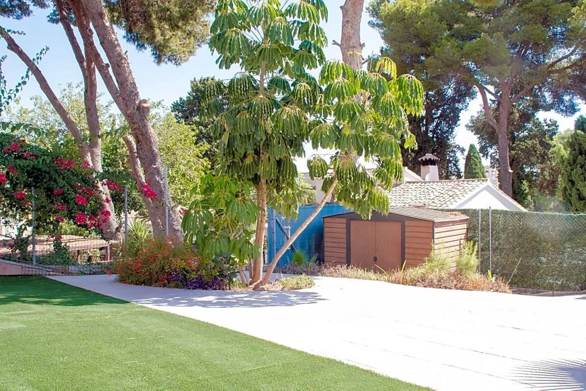 5 Bedroom Detached Villa for Sale in Torremolinos, Málaga - Image 6