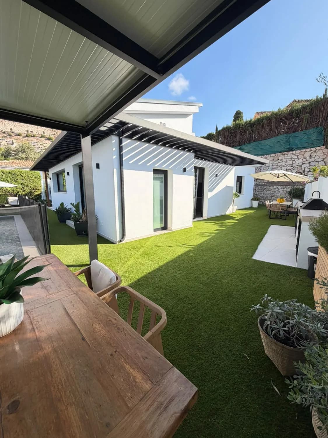 5 Bedroom Detached Villa for Sale in Arroyo de la Miel, Málaga - Image 9