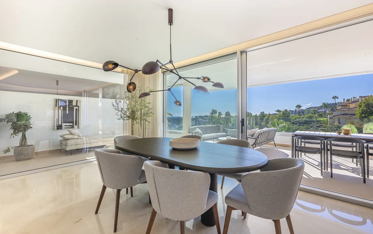 3 Bedroom Penthouse Duplex for Sale in Benahavís, Málaga - Image 6