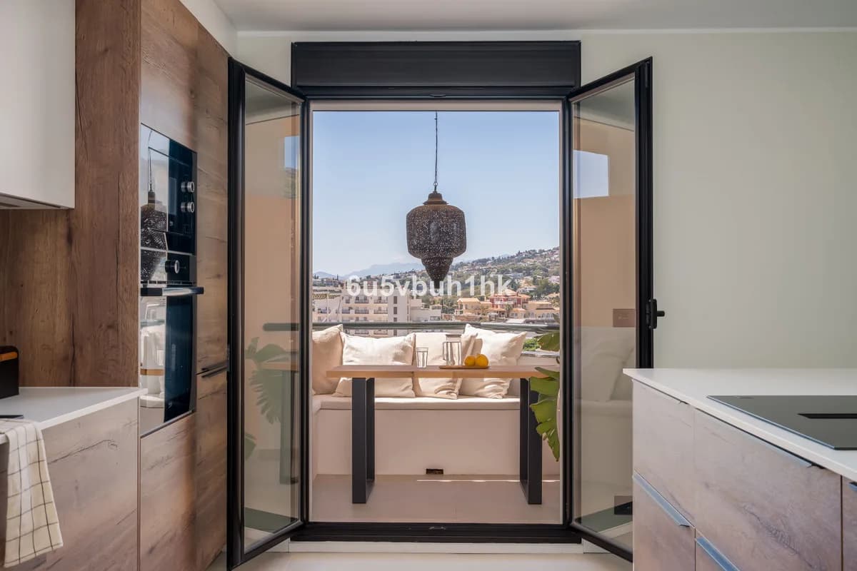 3 Bedroom Penthouse Duplex for Sale in Benalmadena, Málaga - Image 6