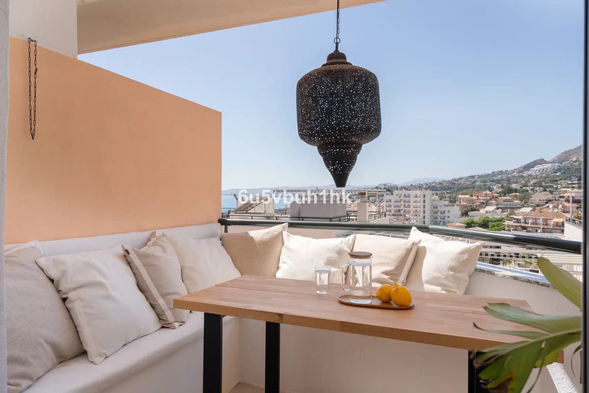 3 Bedroom Penthouse Duplex for Sale in Benalmadena, Málaga - Image 7