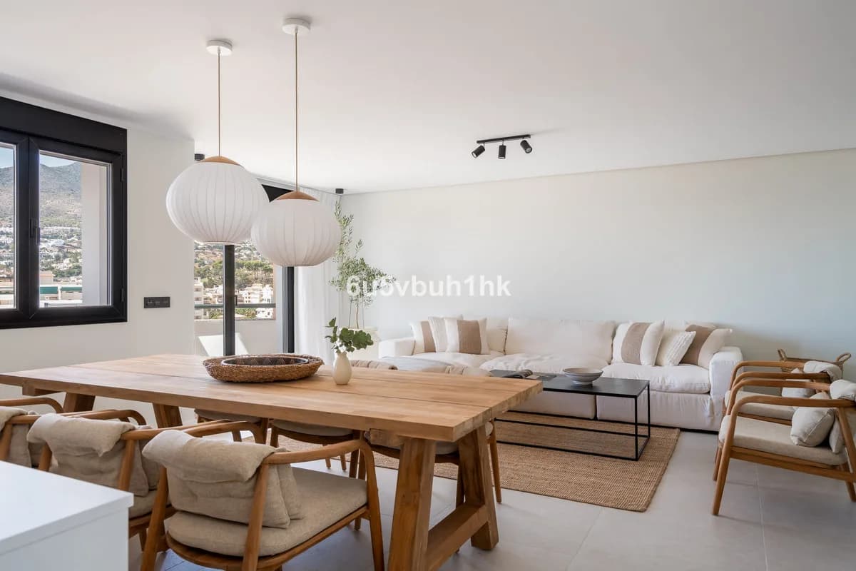 3 Bedroom Penthouse Duplex for Sale in Benalmadena, Málaga - Image 9