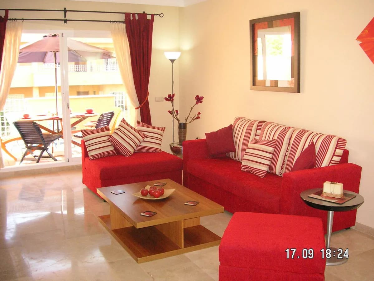 2 Bedroom Ground Floor Apartment for Sale in Elviria, Málaga - Image 4