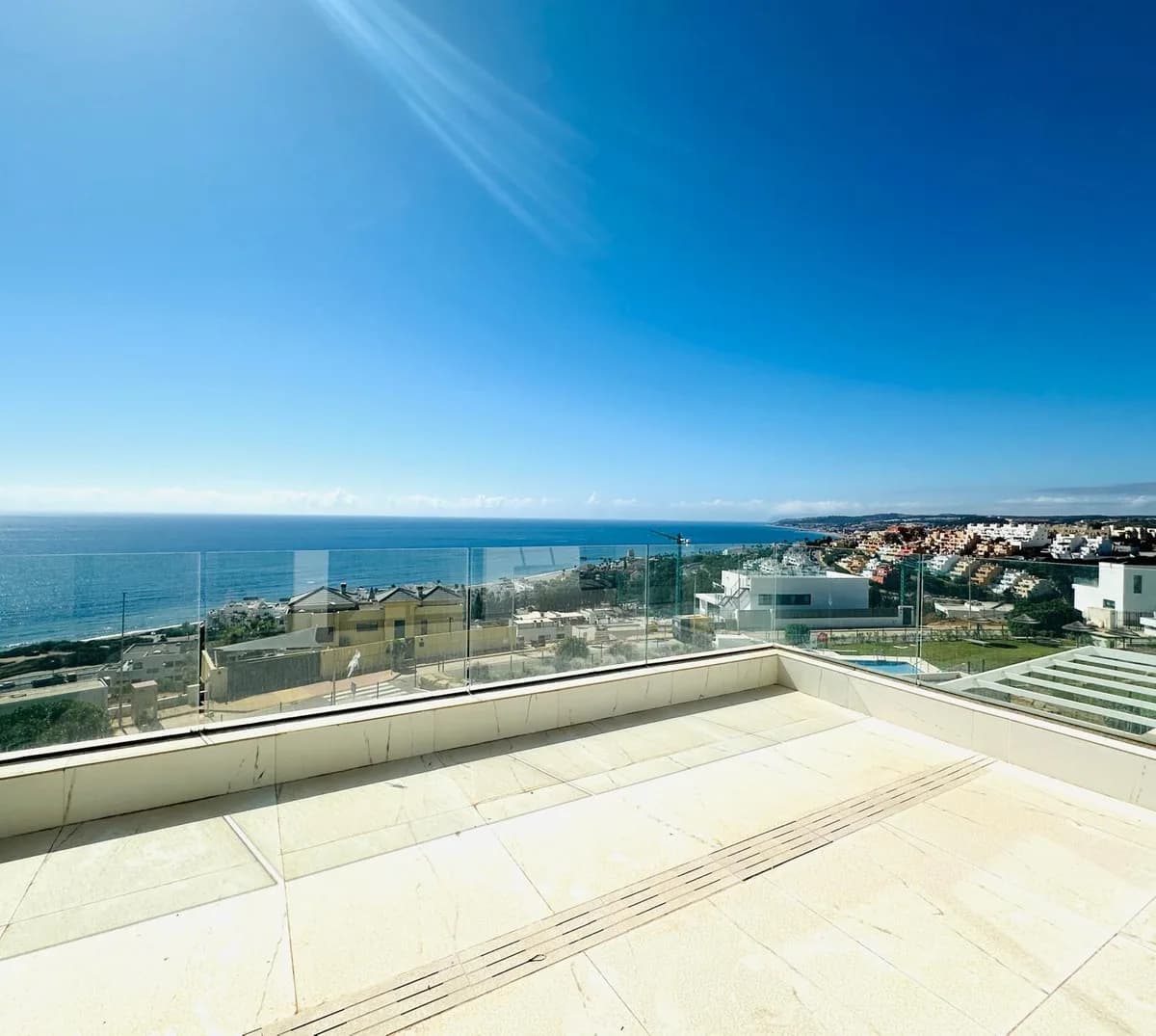 3 Bedroom Penthouse for Sale in Casares, Málaga