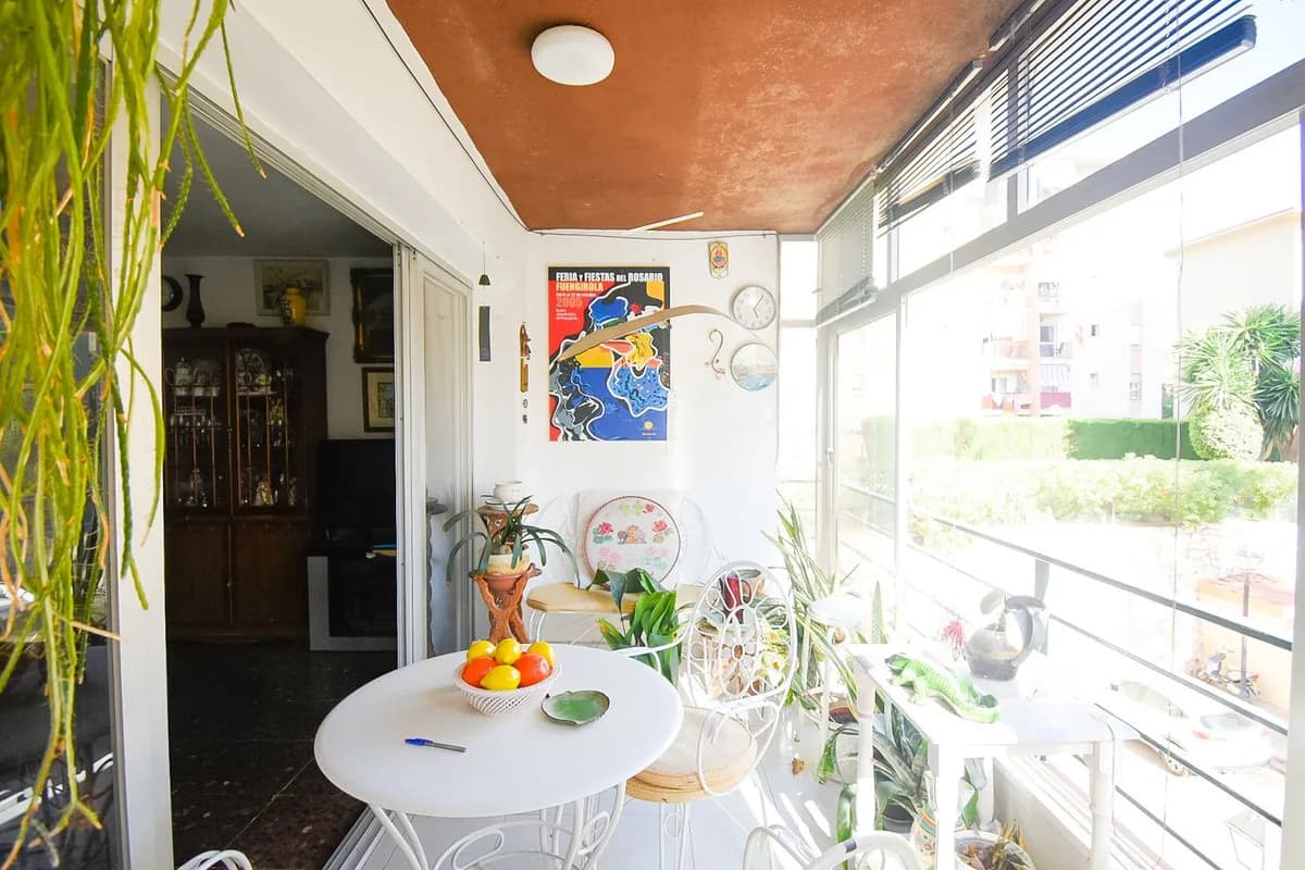 3 Bedroom Middle Floor Apartment for Sale in Fuengirola, Málaga