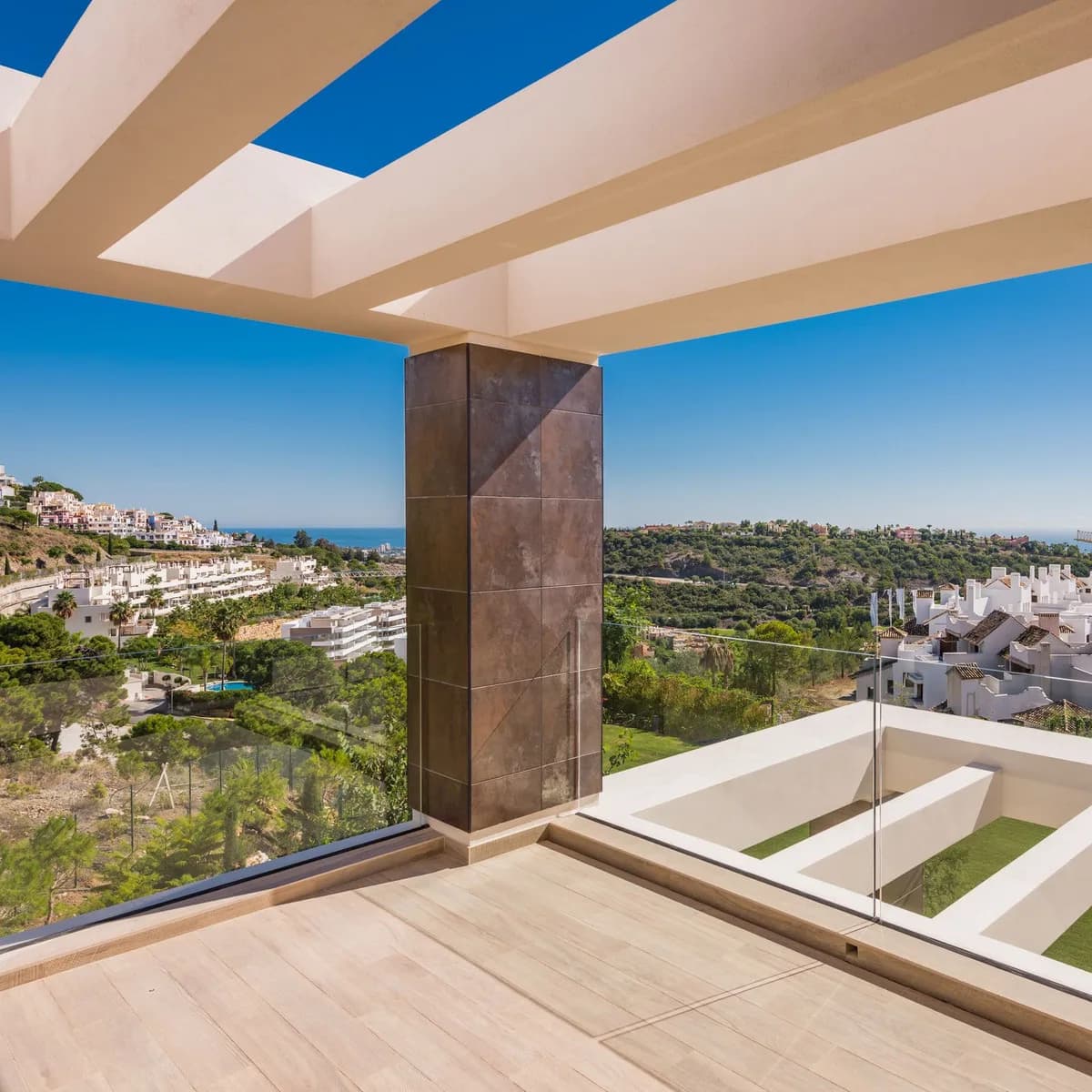 9 Bedroom Detached Villa for Sale in Benahavís, Málaga - Image 9