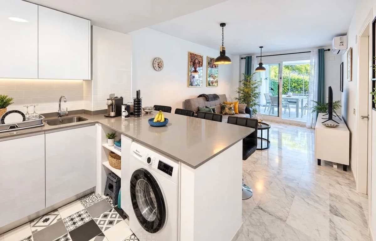 2 Bedroom Ground Floor Apartment for Sale in Casares Playa, Málaga - Image 7