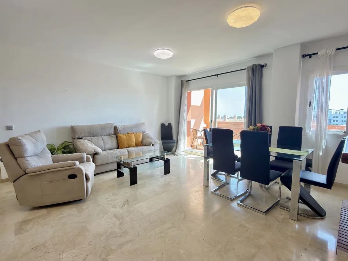 3 Bedroom Penthouse Duplex for Sale in El Faro, Málaga - Image 6