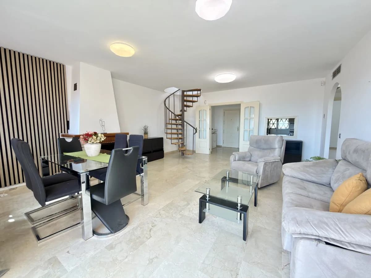 3 Bedroom Penthouse Duplex for Sale in El Faro, Málaga - Image 8