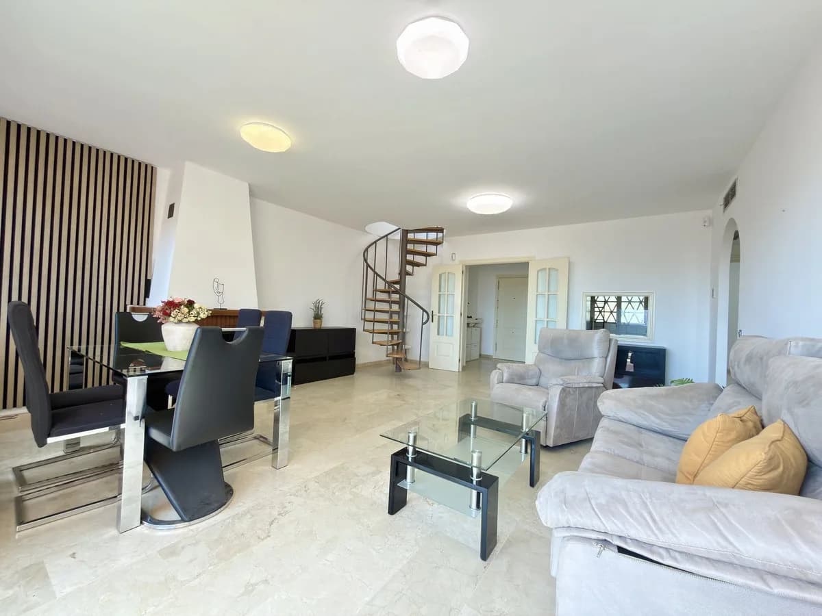3 Bedroom Penthouse Duplex for Sale in El Faro, Málaga - Image 9