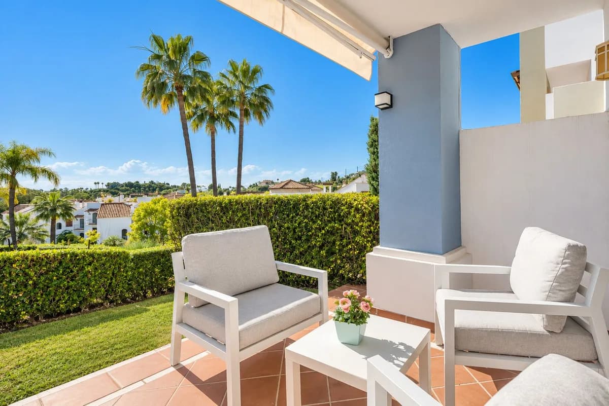 2 Bedroom Ground Floor Apartment for Sale in Los Arqueros, Málaga - Image 3