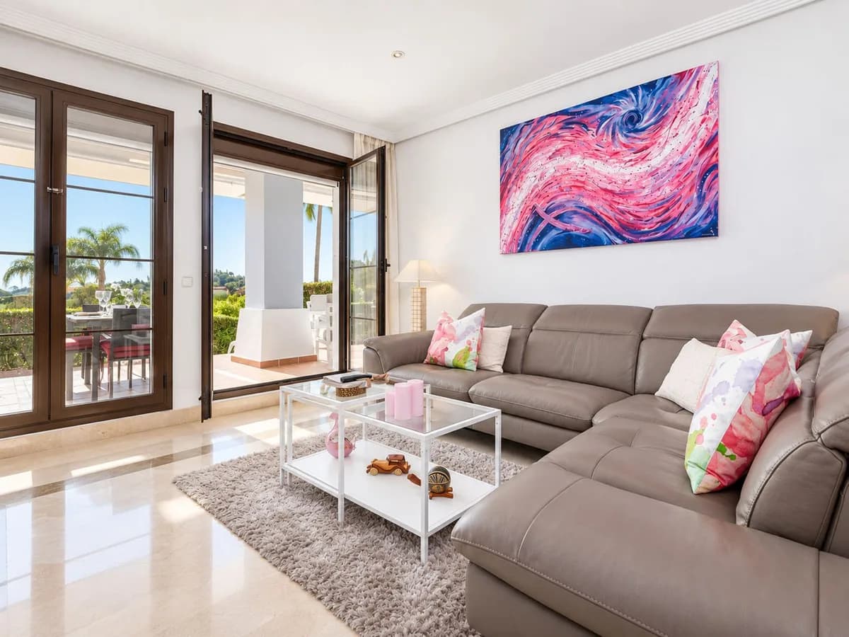 2 Bedroom Ground Floor Apartment for Sale in Los Arqueros, Málaga - Image 6