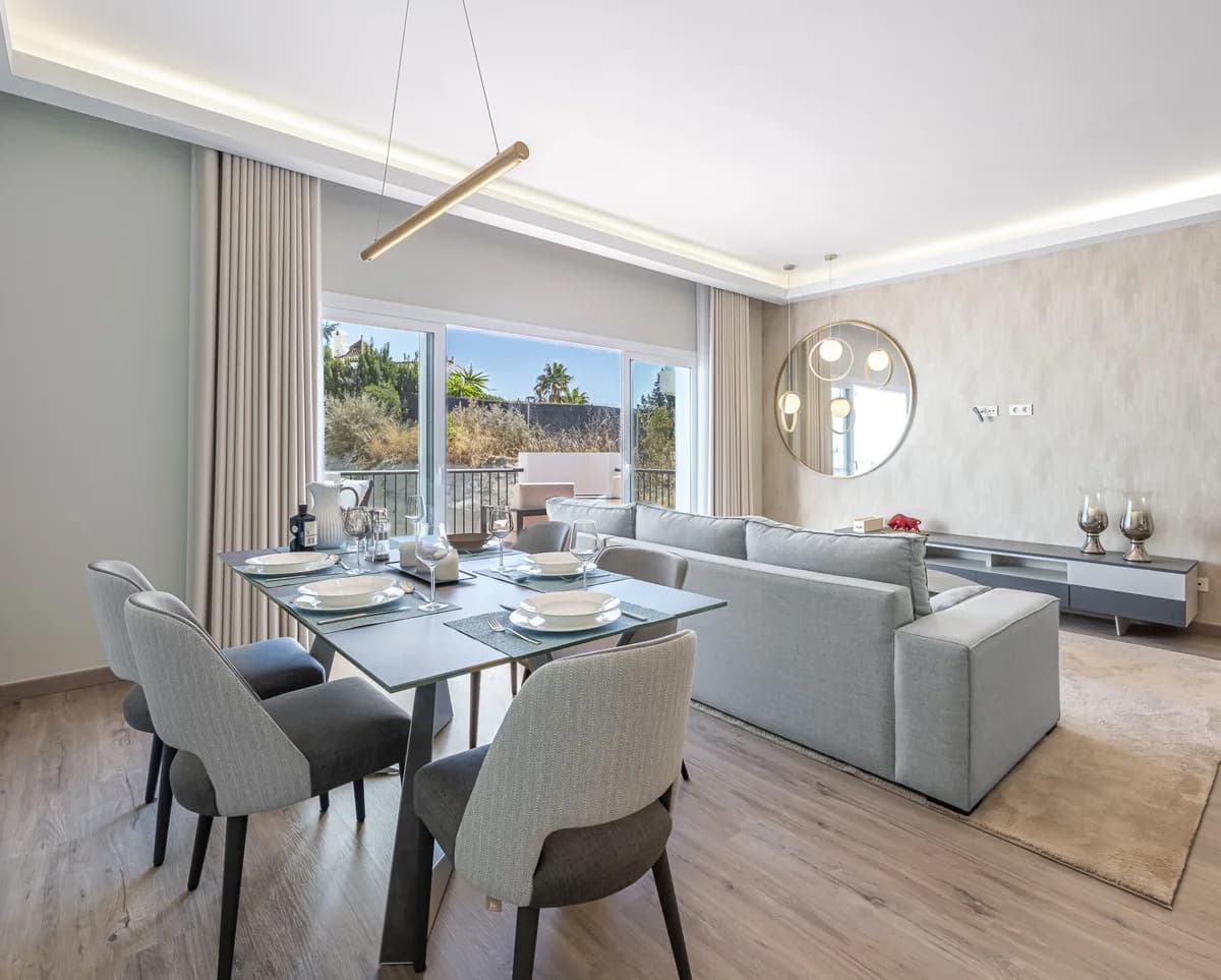 3 Bedroom Penthouse for Sale in Benahavís, Málaga - Image 8