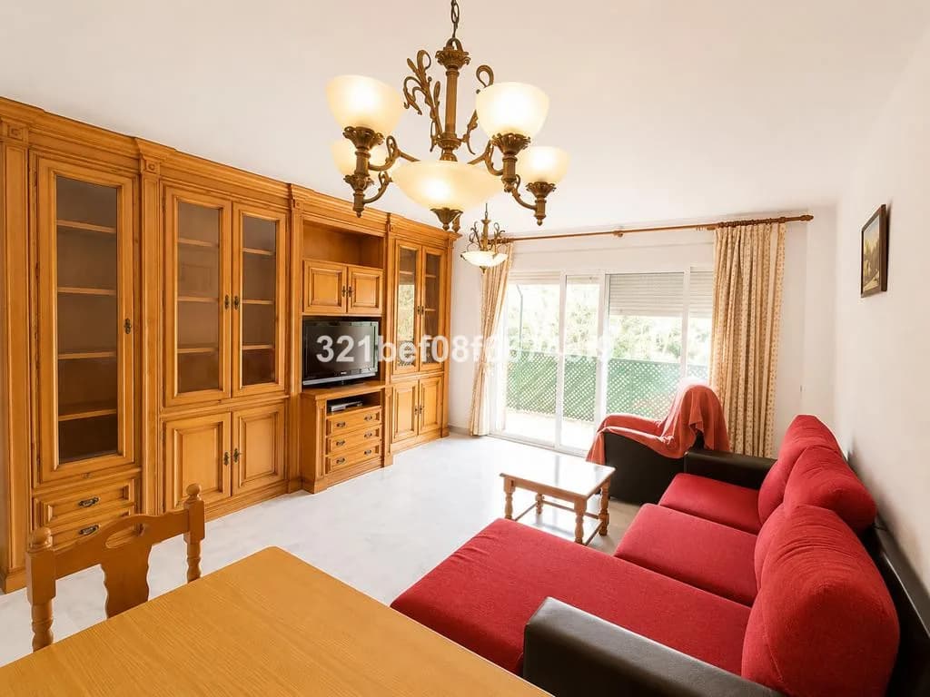 4 Bedroom Ground Floor Apartment for Sale in Estepona, Málaga